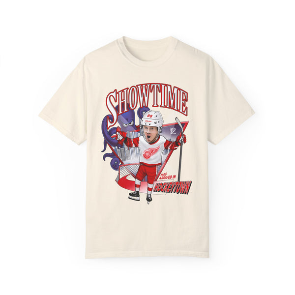 Showtime Tee